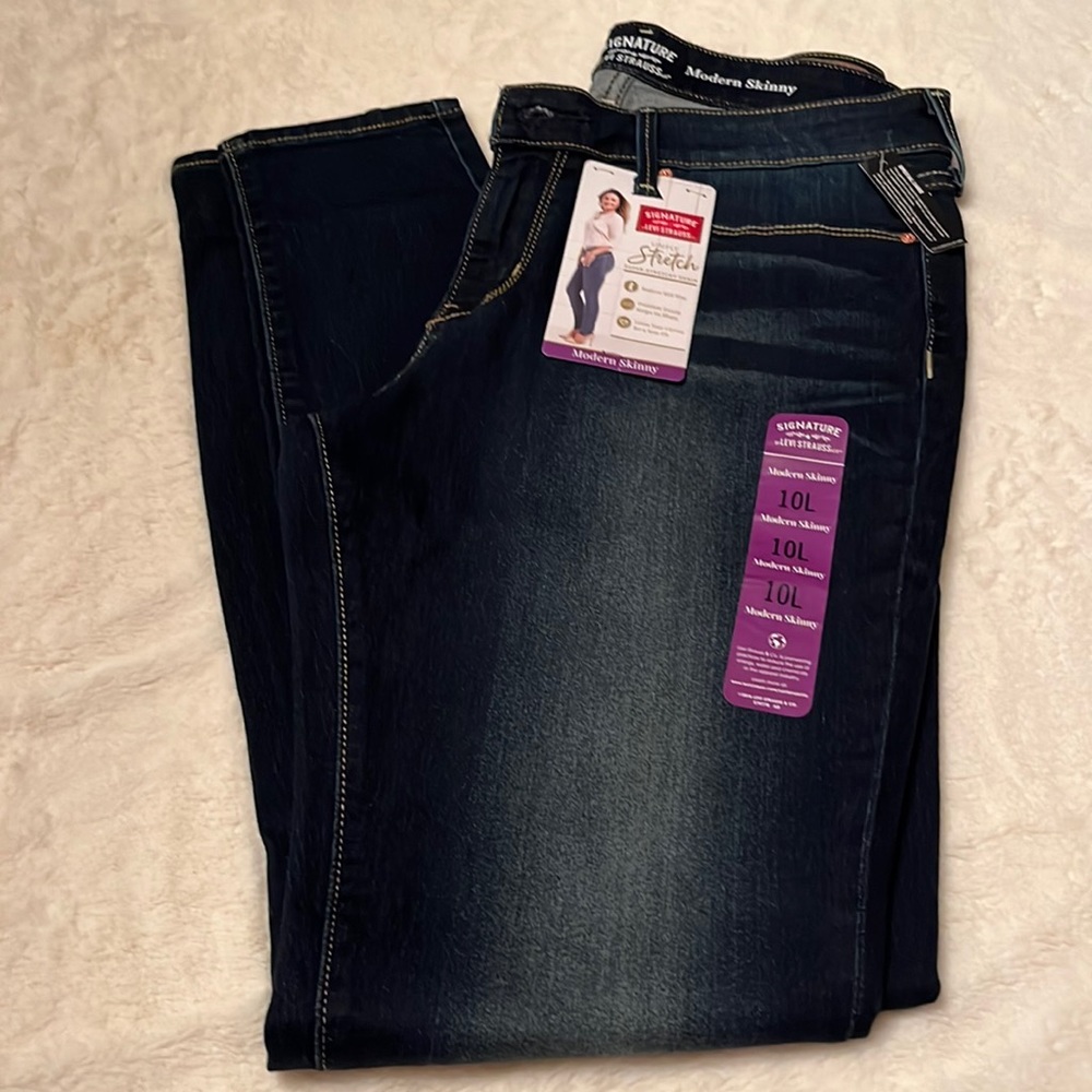 Signature Levi Strauss Modern Skinny Jeans Size 10L